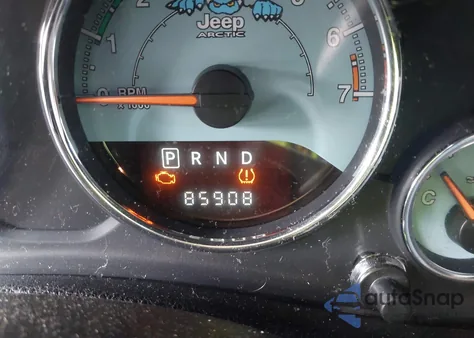 2012 Jeep Wrangler Unlimited Sahara z USA, uszkodzony, nr VIN 1C4HJWEG9CL158008